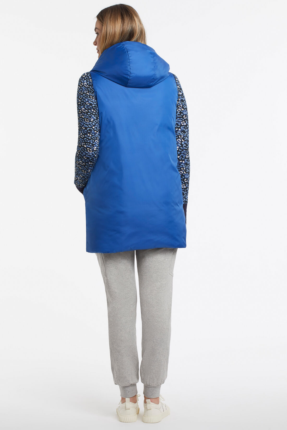 Longline Reversible Puffer Vest Image 2